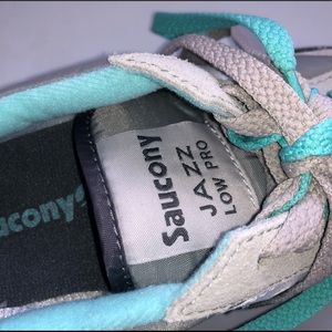 Saucony Women's Jazz Low Pro Shoes